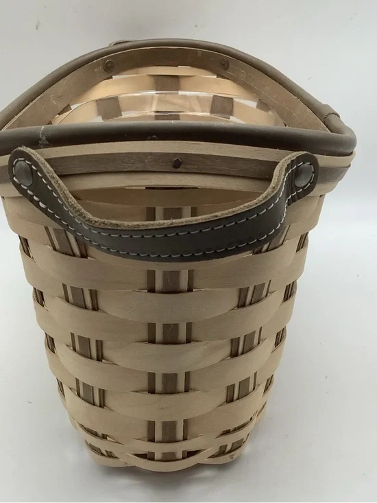 Longaberger Tan and Brown Woven Bicycle Basket with Leather Handles and Liner - Picture 4 of 10
